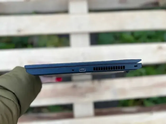 Ультрабук Lenovo ThinkPad L590 / 15.6" (1920x1080) IPS / Intel Core i5-8265U (4 (8) ядра по 1.6 - 3.9 GHz) / 16 GB DDR4 / 256 GB SSD / Intel UHD Graphics 620 / WebCam б/в - зображення 5