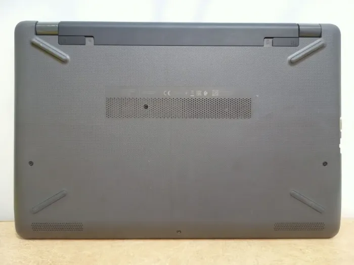 Ноутбук Б-клас HP 250 G6 / 15.6" (1920x1080) TN / Intel Core i5-7200U (2 (4) ядра по 2.5 - 3.1 GHz) / 8 GB DDR4 / 256 GB SSD M.2 / Intel HD Graphics 620 / WebCam б/в - зображення 8