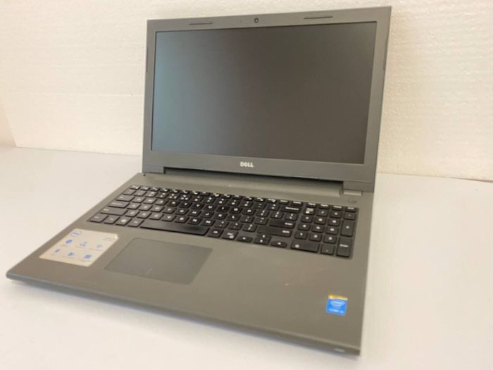 Ноутбук Б-клас Dell Vostro 3546 / 15.6" (1366x768) TN / Intel Core i3-4005U (2 (4) ядра по 1.7 GHz) / 8 GB DDR3 / 500 GB HDD / Intel HD Graphics 4400 / WebCam / DVD-RW б/в - зображення 3