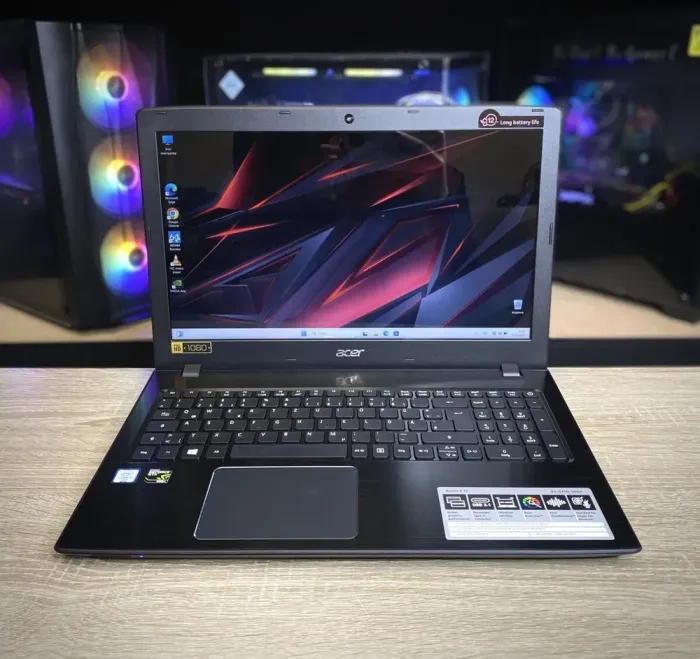 Ноутбук Acer Aspire E15 / 15.6" (1920x1080) TN / Intel Core i5-6200U (2 (4) ядра по 2.3 - 2.8 GHz) / 8 GB DDR4 / 120 GB SSD + 1000 GB HDD / nVidia GeForce GTX 950, 2 GB GDDR5, 128-bit / WebCam / DVD-ROM б/в - зображення 2