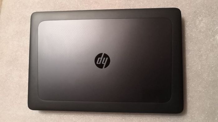 Мобільна робоча станція HP ZBook 17 G3 / 17.3" (1920x1080) IPS / Intel Xeon E3-1535M v5 (4 (8) ядра по 2.9 - 3.8 GHz) / 16 GB DDR4 / 512 GB SSD / nVidia Quadro M3000M, 4 GB GDDR5, 256-bit / WebCam / FingerPrint / Windows 10 Pro б/в - изображение 15