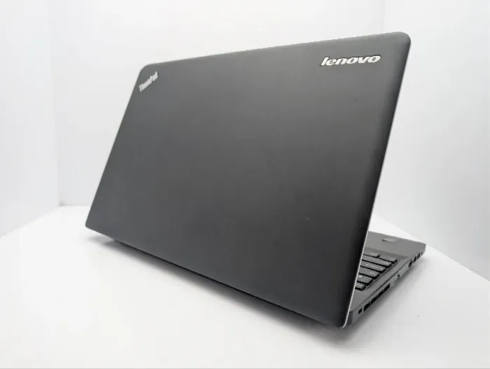 Ноутбук Lenovo ThinkPad E540 / 15.6" (1366x768) TN / Intel Core i3-4000M (2 (4) ядра по 2.4 GHz) / 8 GB DDR3 / 128 GB SSD / Intel HD Graphics 4600 / WebCam / DVD-ROM б/в - зображення 8
