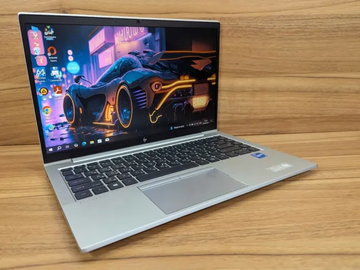 Ультрабук HP EliteBook 840 G8 / 14" (1920x1080) IPS / Intel Core i7-1185G7 (4 (8) ядра по 3.0 - 4.8 GHz) / 16 GB DDR4 / 512 GB SSD / Intel Iris Xe Graphics / WebCam / TouchID / Windows 10 б/в - зображення 4