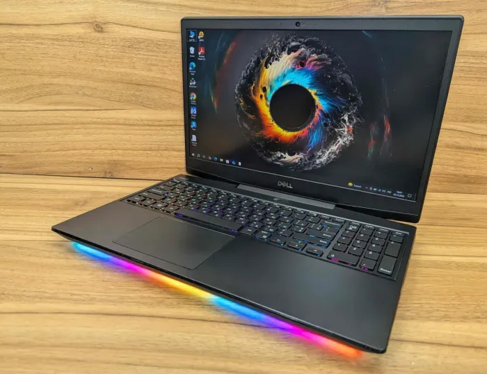 Ігровий ноутбук Dell G5 5500 / 15,6" (1920x1080) IPS / Intel Core i7-10750H (6 (12) ядер по 2,6 - 5,0 ГГц) / 16 ГБ DDR4 / 512 ГБ SSD / nVidia GeForce RTX 2060, 6 ГБ GDDR6, 192-біт / Веб-камера / Windows 10 б/в - зображення 5