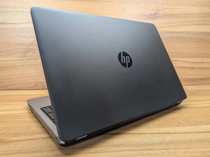 Ноутбук HP ProBook 450 G1 / 15.6" (1366x768) TN / Intel Core i7-4702MQ (4 (8) ядра по 2.2 - 3.2 GHz) / 8 GB DDR3 / 240 GB SSD / Intel HD Graphics 4600 / WebCam / Fingerprint / Windows 10 б/в - зображення 6