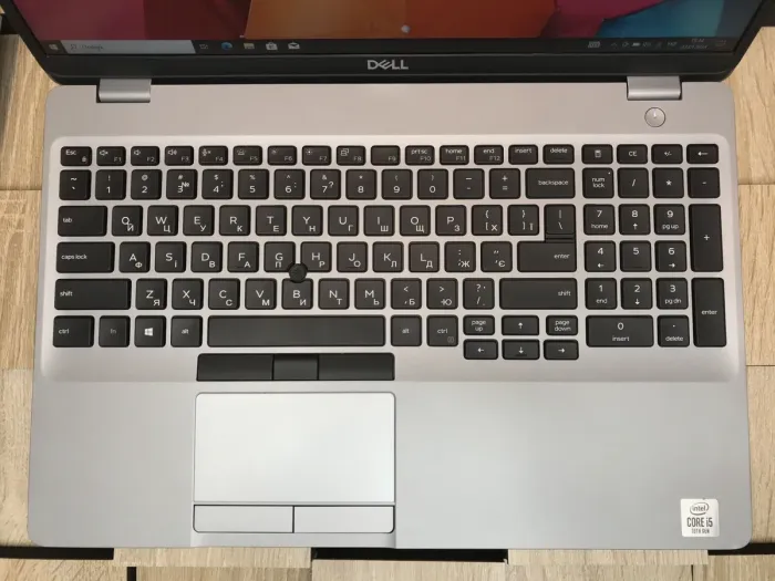 Ноутбук Б-клас Dell Latitude 5510 / 15.6" (1920x1080) IPS / Intel Core i5-10210U (4 (8) ядра по 1.6 - 4.2 GHz) / 8 GB DDR4 / 256 GB SSD M.2 / Intel UHD Graphics / WebCam / USB 3.2 / HDMI / Windows 10 б/в - зображення 4