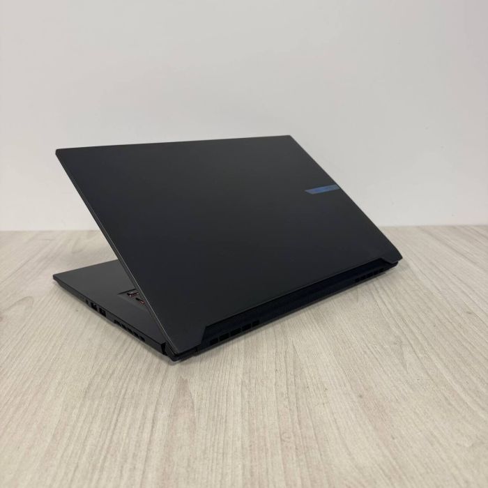 Ігровий ноутбук Gigabyte Aero X16 1WH / 16" (2560x1600) IPS / AMD Ryzen AI 7 350 (8 (16) ядер по 2,0 - 5,0 ГГц) / 32 ГБ DDR5 / 1000 ГБ SSD NVMe / nVidia GeForce RTX 5070, 8 ГБ GDDR7, 128-біт / Веб-камера б/в - зображення 6