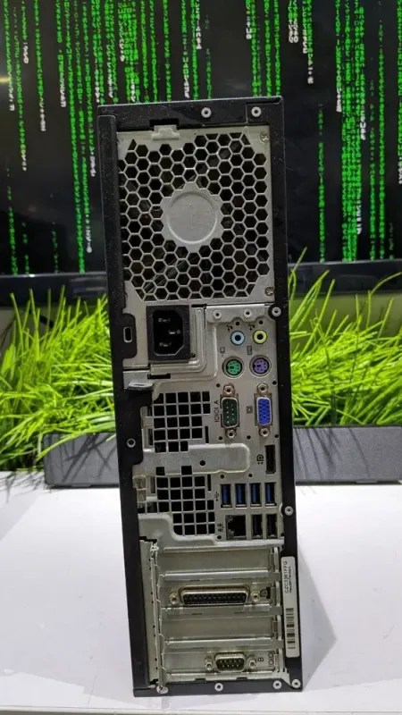 Комп'ютер HP Compaq 8300 Elite SFF / Intel Core i5-3450 (4 ядра по 3.1 - 3.5 GHz) / 8 GB DDR3 / 512 GB SSD / Intel HD Graphics 2500 / DVD-ROM б/в - зображення 3