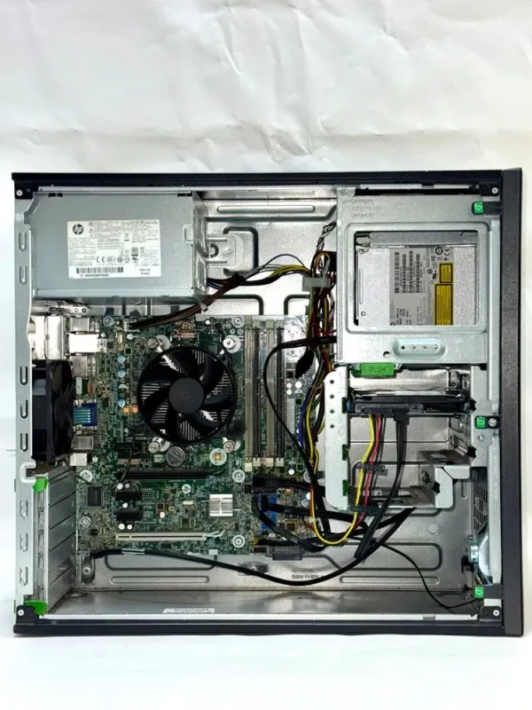 Комплект ПК: комп'ютер HP EliteDesk 800 G1 Tower / Intel Core i3-4130 (2 (4) ядра по 3.4 GHz) / 8 GB DDR3 / 500 GB HDD / Intel HD Graphics 4400 / DVD-ROM + Монітор Samsung S22D300NY / 22" (1920x1080) TN / VGA б/в - зображення 9