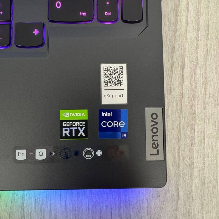 Ігровий ноутбук Б-клас Lenovo Legion Pro 7 16IRX8H / 16" (2560x1600) IPS / Intel Core i9-13900HX (24 (32) ядра по 3.9 - 5.4 GHz) / 32 GB DDR5 / 1000 GB SSD NVMe / nVidia GeForce RTX 4080, 12 GB GDDR6, 192-bit / WebCam б/в - зображення 8