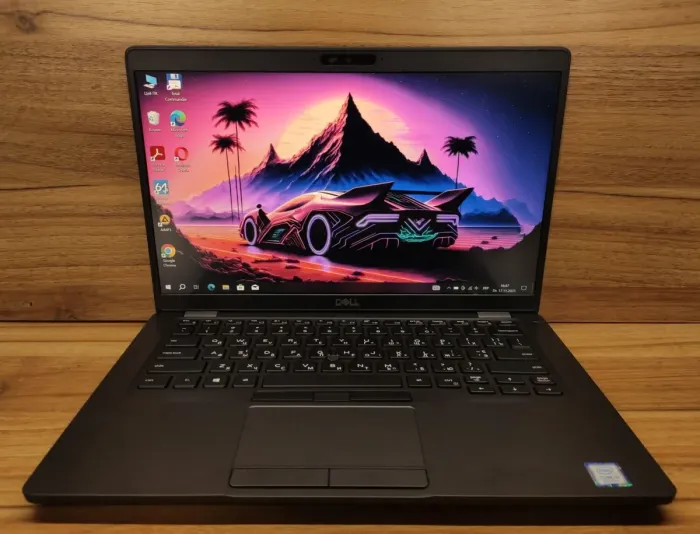 Ультрабук Б-клас Dell Latitude 5400 / 14" (1920x1080) IPS / Intel Core i5-8265U (4 (8) ядра по 1.6 - 3.9 GHz) / 16 GB DDR4 / 512 GB SSD / Intel UHD Graphics 620 / WebCam / Windows 10 б/в - зображення 2