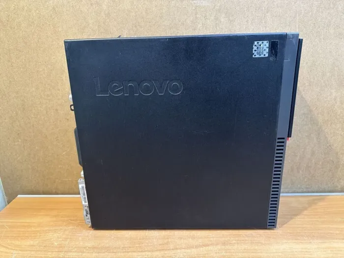 Комп'ютер Lenovo ThinkCentre M700 SFF / Intel Core i5-6500 (4 ядра по 3.2 - 3.6 GHz) / 8 GB DDR4 / no HDD / Intel HD Graphics 530 / DVD-RW / DisplayPort б/в - зображення 5
