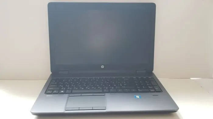 Мобільна робоча станція HP ZBook 15 G1 / 15.6" (1920x1080) TN / Intel Core i7-4600M (2 (4) ядра по 2.9 - 3.6 GHz) / 16 GB DDR3 / 256 GB SSD + 500 GB HDD / nVidia Quadro K1100M, 2 GB GDDR5, 128-bit / WebCam б/в - зображення 2