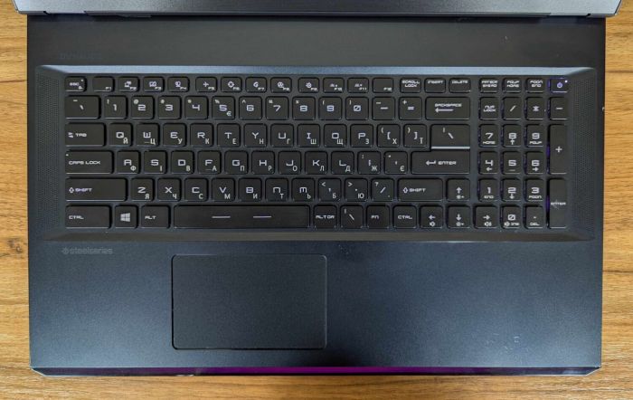 Ігровий ноутбук MSI MS-17K3 / 17.3" (1920x1080) IPS / Intel Core i7-11800H (8 (16) ядер по 2.3 - 4.6 GHz) / 32 GB DDR4 / 1000 GB SSD / nVidia GeForce RTX 3060, 6 GB GDDR6, 192-bit / WebCam / Windows 10 б/в - зображення 3