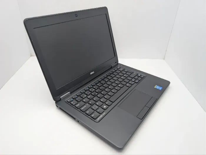 Нетбук Dell Latitude E5250 / 12.5" (1366x768) TN / Intel Core i5-5200U (2 (4) ядра по 2.2 - 2.7 GHz) / 8 GB DDR3 / 120 GB SSD / Intel HD Graphics 5500 / WebCam б/в - зображення 6