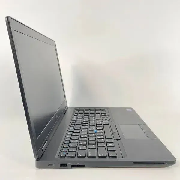 Мобільна робоча станція Dell Precision 3530 / 15.6" (1920x1080) IPS / Intel Core i5-8400H (4 ядра по 2.5 - 4.2 GHz) / 16 GB DDR4 / 512 GB SSD / nVidia Quadro P600, 4 GB GDDR5, 128-bit / WebCam / VGA б/в - зображення 4