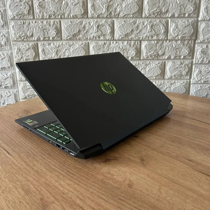 Ігровий ноутбук Б-клас HP Pavilion Gaming 15-ec0013dx / 15.6" (1920x1080) IPS / AMD Ryzen 5 3550H (4 (8) ядер по 2.1 - 3.7 GHz) / 8 GB DDR4 / 256 GB SSD NVMe / nVidia GeForce GTX 1050, 3 GB GDDR5, 96-bit / WebCam б/в - зображення 6