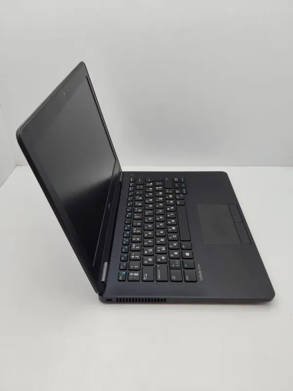 Нетбук Dell Latitude E7270 / 12.5" (1366x768) TN / Intel Core i5-6200U (2 (4) ядра по 2.3 - 2.8 GHz) / 8 GB DDR4 / 240 GB SSD / Intel HD Graphics 520 / WebCam б/в - зображення 6