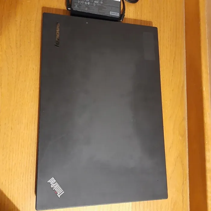 Мобільна робоча станція Lenovo ThinkPad W550s / 15.6" (1920x1080) TN / Intel Core i5-5300U (2 (4) ядра по 2.3 - 2.9 GHz) / 8 GB DDR3 / 256 GB SSD / nVidia Quadro K620M, 2 GB DDR3, 64-bit / WebCam / miniDP / Дві батареї б/в - зображення 3