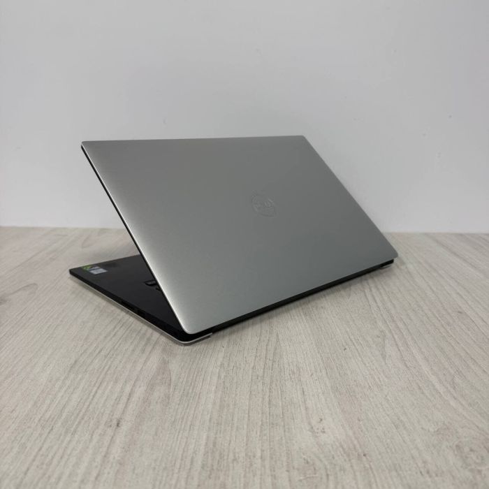 Ігровий ультрабук Dell XPS 15 7590 / 15,6" (1920x1080) IPS / Intel Core i7-9750H (6 (12) ядер по 2,6 - 4,5 ГГц) / 8 ГБ DDR4 / 256 ГБ SSD NVMe / nVidia GeForce GTX 1650, 4 ГБ GDDR5, 128-біт / WebCam б/в - изображение 7
