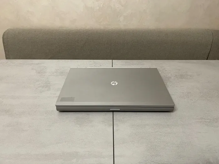 Ноутбук HP EliteBook 8570p / 15.6" (1920x1080) TN / Intel Core i5-3320M (2 (4) ядра по 2.6 - 3.3 GHz) / 8 GB DDR3 / 256 GB SSD / Intel HD Graphics 4000 / DVD-ROM б/в - зображення 7