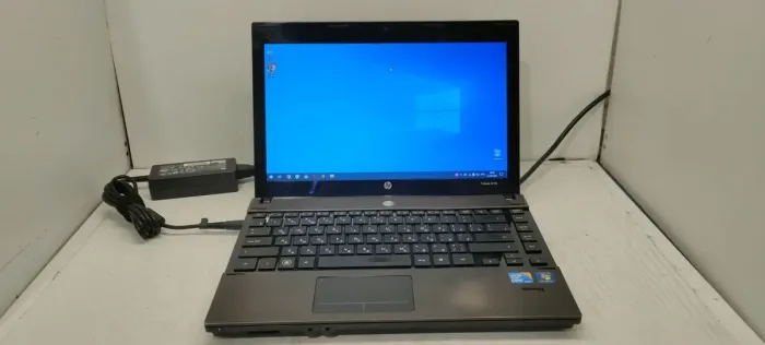 Ноутбук HP ProBook 4320s / 13.3" (1366x768) TN / Intel Core i3-350M (2 (4) ядра по 2.26 GHz) / 4 GB DDR3 / 320 GB HDD / AMD Radeon HD 5470, 512 MB DDR / АКБ не тримає б/в - зображення 2