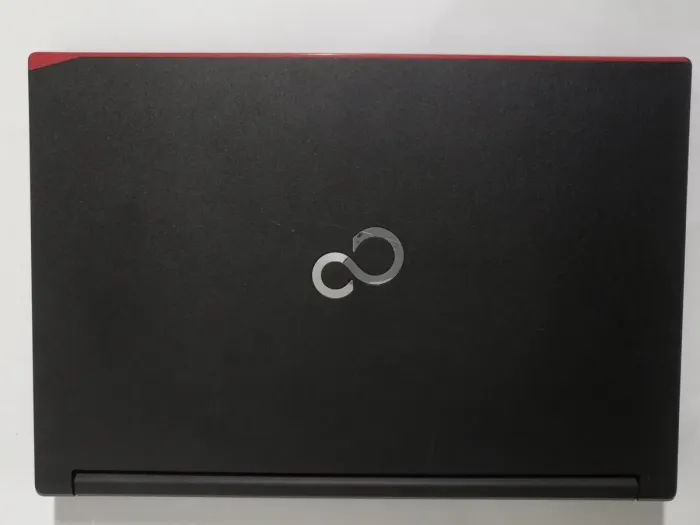 Ноутбук Fujitsu Lifebook E544 / 14" (1366x768) TN / Intel Core i5-4210M (2 (4) ядра по 2.6 - 3.2 GHz) / 4 GB DDR3 / 128 GB SSD / Intel HD Graphics 4600 / WebCam / DVD-ROM б/в - зображення 6