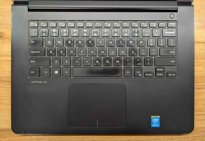 Ноутбук Б-клас Dell Latitude 3450 / 14" (1366x768) TN / Intel Core i5-5200U (2 (4) ядра по 2.2 - 2.7 GHz) / 8 GB DDR3 / 240 GB SSD / Intel HD Graphics 5500 / HDMI / WebCam / Windows 10 б/в - зображення 4