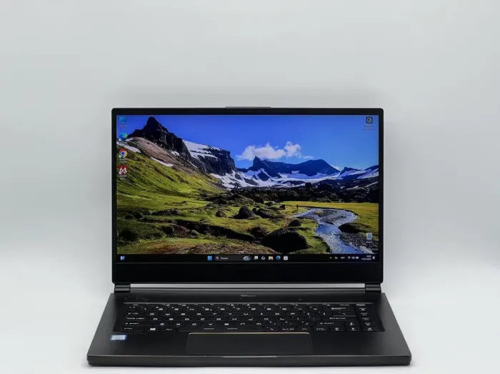 Ігровий ноутбук MSI GS65 Stealth 9SE / 15.6" (1920x1080) IPS / Intel Core i7-9750H (6 (12) ядер по 2.6 - 4.5 GHz) / 32 GB DDR4 / 480 GB SSD / nVidia GeForce RTX 2060, 6 GB GDDR6, 192-bit / WebCam б/в - зображення 2