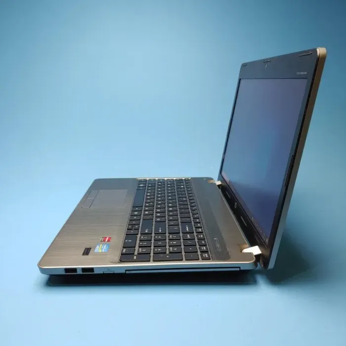 Ноутбук Б-клас HP ProBook 4530s / 15.6" (1366x768) TN / Intel Core i7-2670QM (4 (8) ядра по 2.2 - 3.1 GHz) / 8 GB DDR3 / 240 GB SSD / AMD Radeon HD 7470M, 1 GB DDR3, 64-bit / WebCam / DVD-ROM / Win 10 Pro б/в - зображення 4