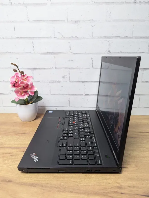 Ноутбук Б-клас Lenovo ThinkPad L570 / 15.6" (1920x1080) TN / Intel Core i5-7200U (2 (4) ядра по 2.5 - 3.1 GHz) / 8 GB DDR4 / 128 GB SSD / Intel HD Graphics 620 / WebCam б/в - зображення 6