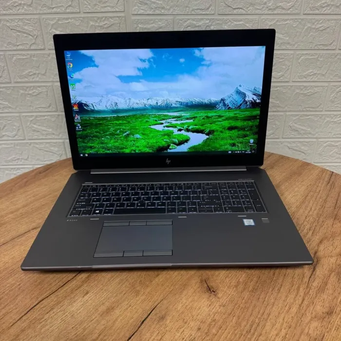 Мобільна робоча станція Б-клас HP ZBook 17 G6 / 17.3" (1920x1080) IPS / Intel Core i7-9750H (6 (12) ядер по 2.6 - 4.5 GHz) / 16 GB DDR4 / 512 GB SSD / nVidia Quadro T1000, 4 GB GDDR5, 128-bit / WebCam б/в - зображення 2