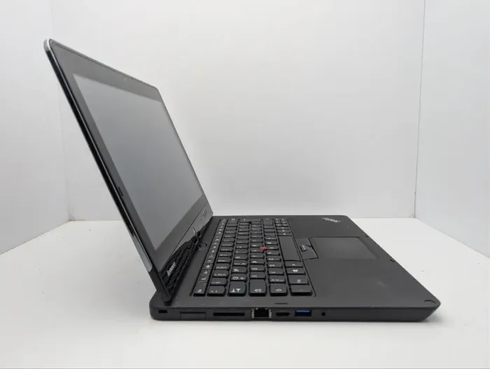 Нетбук-трансформер Б-клас Lenovo ThinkPad S230u / 12.5" (1366x768) TN Touch / Intel Core i7-3517U (2 (4) ядра по 1.9 - 3.0 GHz) / 8 GB DDR3 / 120 GB SSD / Intel HD Graphics 4000 / WebCam б/в - зображення 6