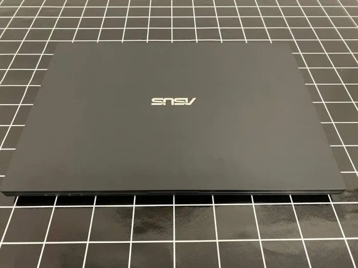 Ультрабук Б-клас Asus ASUSPRO Advanced BU401LA / 14" (1366x768) TN / Intel Core i5-4210U (2 (4) ядра по 1.7 - 2.7 GHz) / 4 GB DDR3 / 256 GB SSD / Intel HD Graphics 4400 / WebCam / HDMI б/в - зображення 9