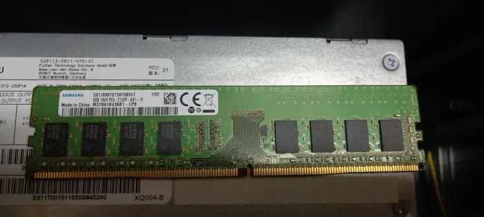 Комп'ютер Fujitsu Esprimo P556 E85+ Tower / Intel Core i5-6400 (4 ядра по 2.7-3.3 GHz) / 8 GB DDR4 / 240 GB SSD NEW / HD Graphics 530 / DVD-ROM / Win 10 б/в - зображення 6