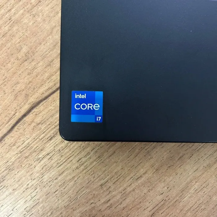 Ігровий ноутбук Asus ProArt Studiobook H7600ZM / 16" (3840x2400) OLED / Intel Core i7-12700H (14 (20) ядер по 3.5 - 4.7 GHz) / 32 GB DDR4 / 1000 GB SSD NVMe / nVidia GeForce RTX 3060, 6 GB GDDR6, 192-bit / WebCam б/в - зображення 8