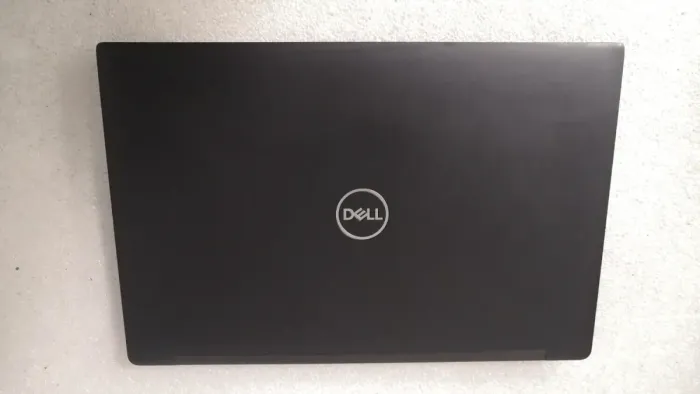 Ноутбук Б-клас Dell Latitude 7490 / 14" (1920x1080) IPS / Intel Core i5-8250U (4 (8) ядра по 1.6 - 3.4 GHz) / 8 GB DDR4 / 256 GB SSD / Intel UHD Graphics 620 / WebCam / Windows 10 Pro б/в - зображення 9