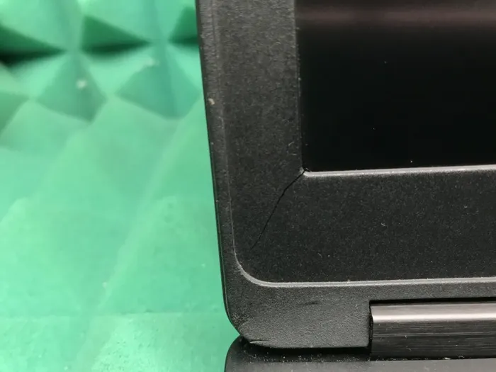 Ультрабук Б-клас Dell Latitude 5590 / 15.6" IPS / Core i7-8650U (4(8) ядра по 1.9-4.2GHz) / 8GB DDR4 / 256GB SSD M.2 / UHD Graphics 620 / USB 3.1 / HDMI / Win 10 б/в - зображення 11