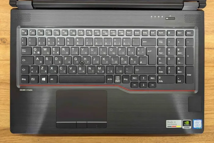 Мобільна робоча станція Б-клас Fujitsu Celsius H780 / 15.6" (1920x1080) IPS / Intel Core i7-8750H (6 (12) ядер по 2.2 - 4.1 GHz) / 32 GB DDR4 / 512 GB SSD / nVidia Quadro P600, 4 GB GDDR5, 128-bit / WebCam / 4G / Windows 10 б/в - зображення 3