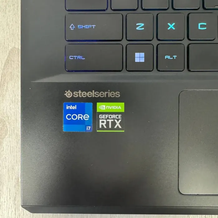 Ігровий ноутбук Б-класу MSI GP66 Leopard 11UH / 15.6" (1920x1080) IPS / Intel Core i7-11800H (8 (16) ядер по 1.9 - 4.6 GHz) / 16 GB DDR4 / 256 GB SSD / nVidia GeForce RTX 3080, 8 GB GDDR6, 256-bit / WebCam б/в - зображення 5