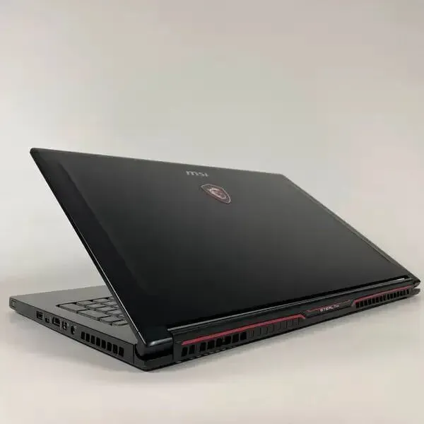 Ігровий ноутбук Б-клас MSI GS63 Stealth 8RE / 15.6" (1920x1080) IPS / Intel Core i7-8750H (6 (12) ядер по 2.2 - 4.1 GHz) / 16 GB DDR4 / 512 GB SSD / nVidia GeForce GTX 1060, 6 GB GDDR5, 192-bit / WebCam / HDMI б/в - зображення 8