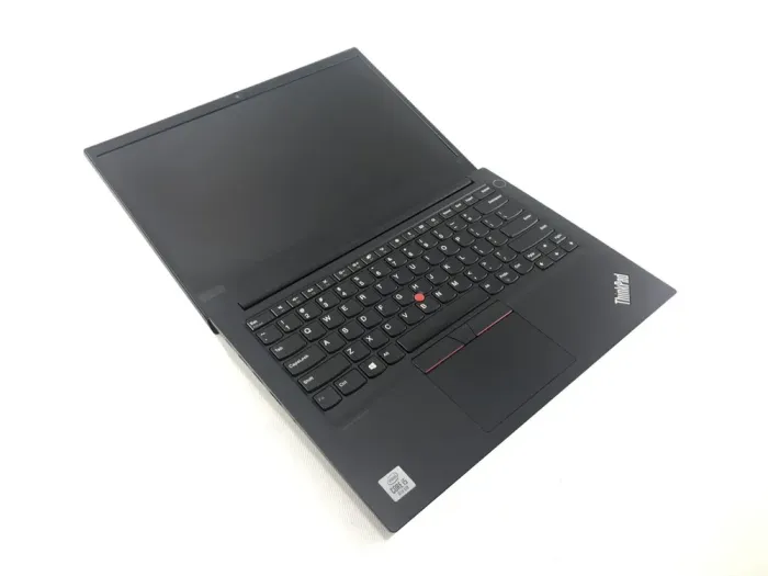 Ноутбук Lenovo ThinkPad E14 / 14" (1920x1080) IPS / Intel Core i5-10210U (4 (8) ядра по 1.6 - 4.2 GHz) / 16 GB DDR4 / 240 GB SSD / Intel UHD Graphics / WebCam б/в - зображення 3