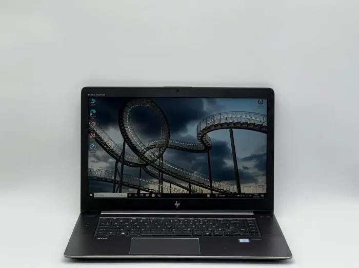 Мобільна робоча станція HP ZBook Studio G4 / 15.6" (1920x1080) IPS / Intel Xeon E3-1505M v6 (4 (8) ядра по 3.0 - 4.0 GHz) / 16 GB DDR4 / 480 GB SSD / nVidia Quadro M1200, 4 GB GDDR5, 128-bit / WebCam б/в - зображення 2