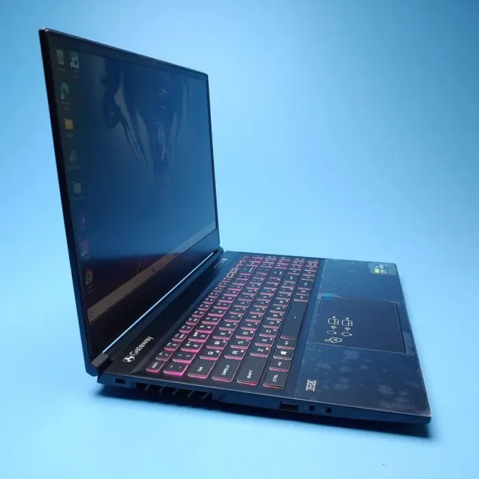 Ігровий ультрабук Gateway GGNC51518-BK / 15.6" (1920x1080) IPS / Intel Core i5-11400H (6 (12) ядер по 2.7 - 4.5 GHz) / 16 GB DDR4 / 512 GB SSD / nVidia GeForce RTX 3050, 4 GB GDDR6, 128-bit / WebCam / Win 11 Home б/в - зображення 4
