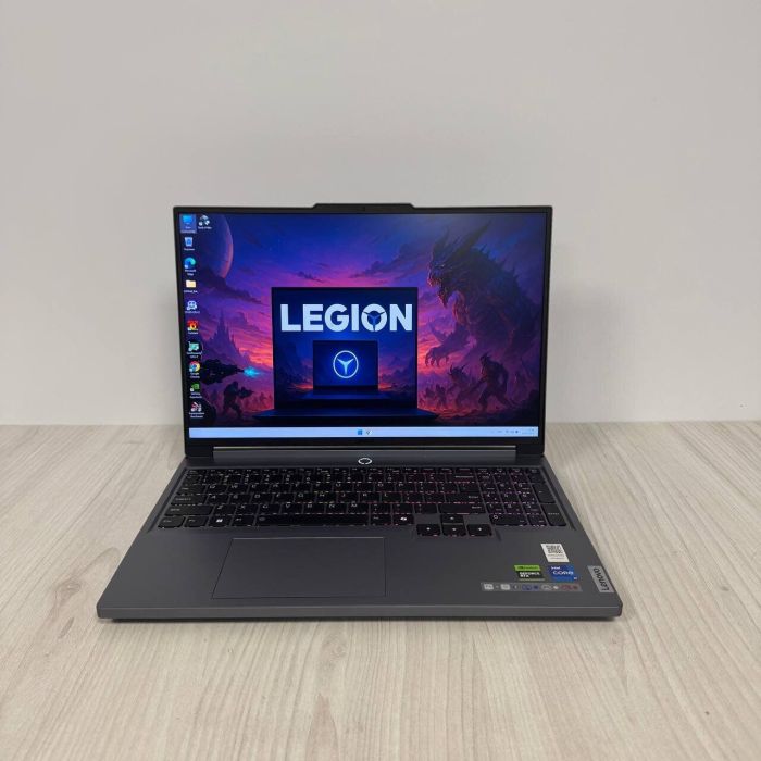 Ігровий ноутбук Б-клас Lenovo Legion 5 16IRX9 / 16" (2560x1600) IPS / Intel Core i7-14700HX (20 (28) ядер по 1.5 - 5.5 GHz) / 16 GB DDR5 / 512 GB SSD NVMe / nVidia GeForce RTX 4070, 8 GB GDDR6, 128-bit / WebCam б/в - зображення 2