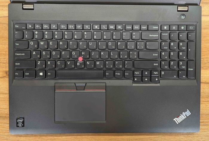 Ноутбук Lenovo ThinkPad W550s / 15.6" (2880x1620) IPS Touch / Intel Core i7-5600U (2 (4) ядра по 2.6 - 3.2 GHz) / 16 GB DDR3 / 480 GB SSD / nVidia Quadro K620M, 2 GB DDR3, 64-bit / WebCam / Windows 10 б/в - зображення 3