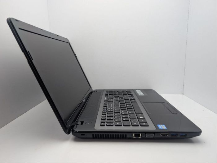 Ноутбук Acer TravelMate P273 / 17.3" (1600x900) TN / Intel Core i3-3120M (2 (4) ядра по 2.5 GHz) / 6 GB DDR3 / 750 GB HDD / Intel HD Graphics 4000 / WebCam б/в - зображення 4
