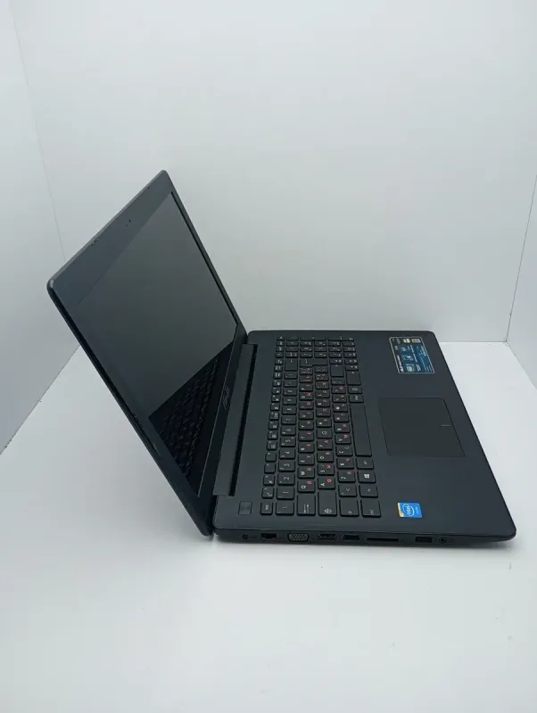 Ноутбук Asus X553MA / 15.6" (1366x768) TN / Intel Celeron N2840 (2 ядра по 2.16 - 2.58 GHz) / 8 GB DDR3 / 240 GB SSD / Intel HD Graphics / WebCam б/в - зображення 5