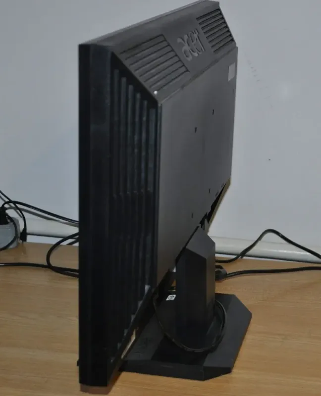 Монітор Acer V223W / 22" (1680x1050) TN / VGA, DVI б/в - зображення 8