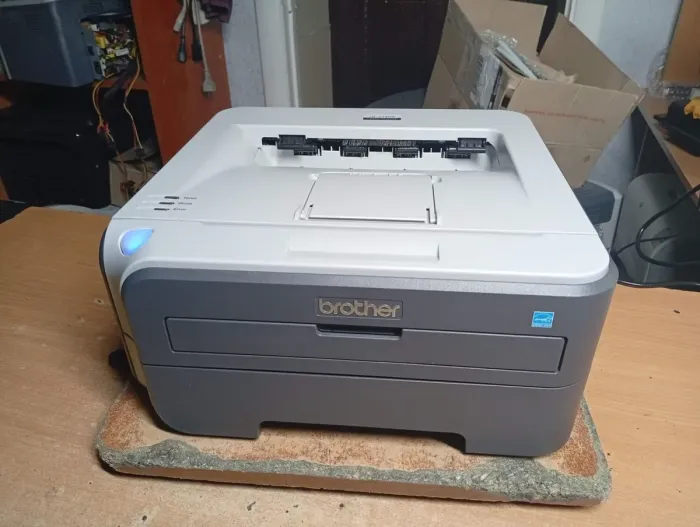 Принтер Brother HL-2140R / Лазерний монохромний друк / 600x600 dpi / A4 / 22 стор/хв / USB 2.0 б/в - зображення 2